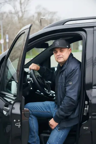 Mercedes-Benz V-Class