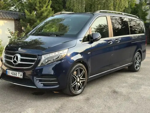 Mercedes-Benz V-Class